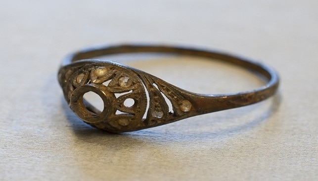 Gold ring from Auschwitz