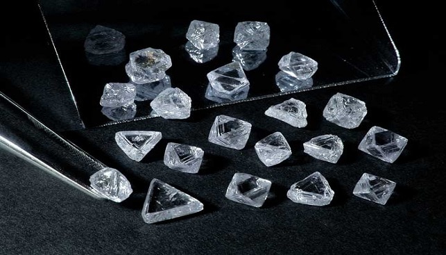 De Beers Group Doubles Down On Natural Diamonds With the Return of the  Iconic 'A Diamond is Forever' Category Campaign