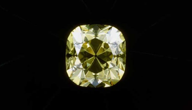 De Beers yellow diamond