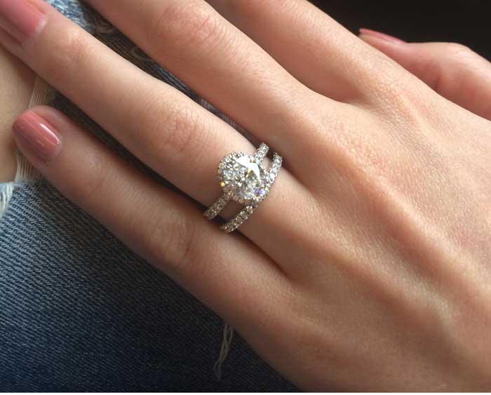 What's the average amount to spend on an store engagement ring