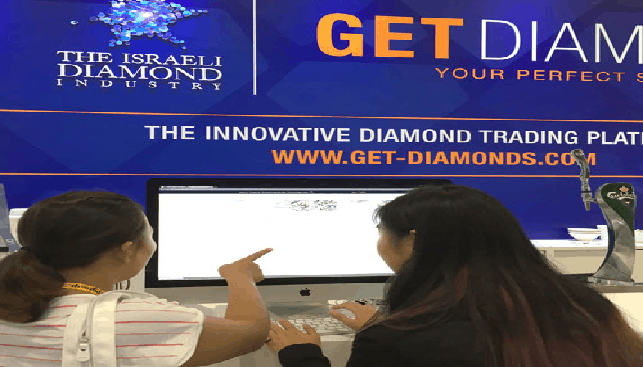 visitors at the Get Diamond Boot Hong Kong Show