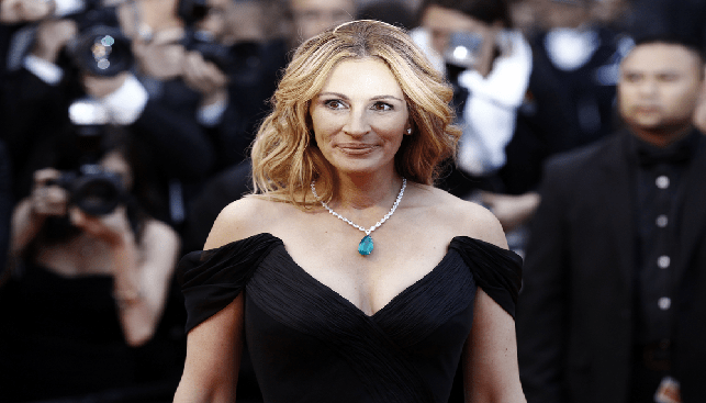 Julia Roberts