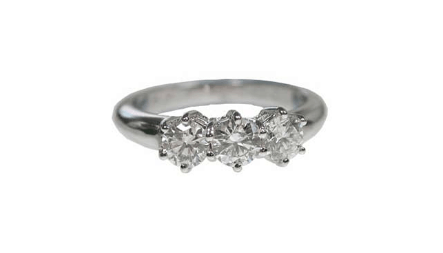 Kristal's Three Diamonds ring