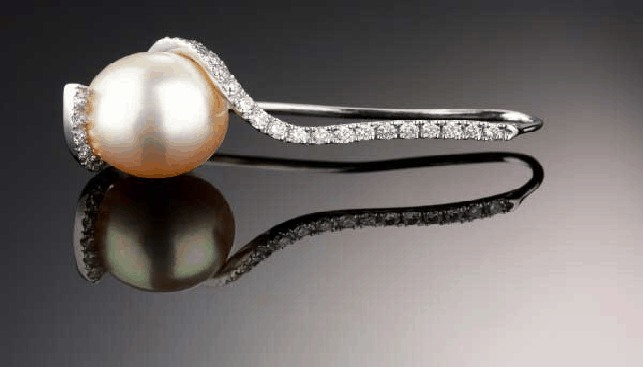 KGH Diamonds and Pearl ring