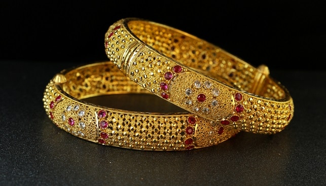 Gold Bangles Jewelry