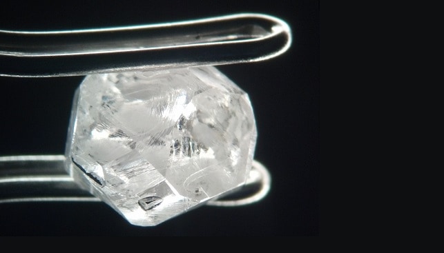 Rough HPHT synthetic diamond