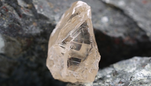 Lucara Unveils 470-Carat Diamond From Botswana's Prolific Karowe