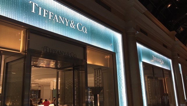 Tiffany Rebrands NYC Flagship Store as “The Landmark” - Israeli Diamond  Industry