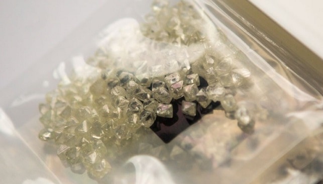 De Beers rough diamonds