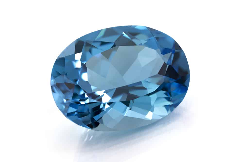 Meaning and History Behind the March Birthstone - Aquamarine