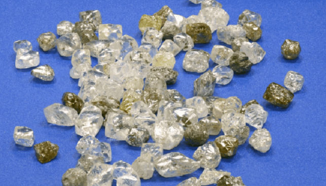 Bizarre Russian rock contains 30,000 diamonds 