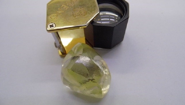 yellow diamond gem diamonds