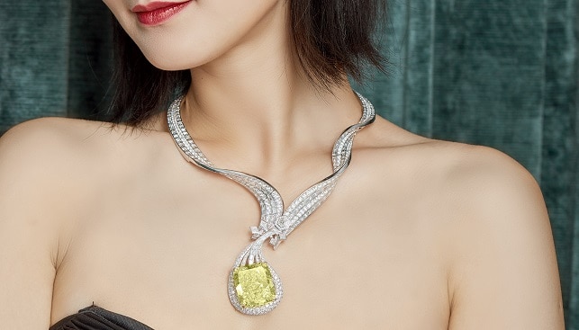 Dunhuang Pipa Diamond Necklace