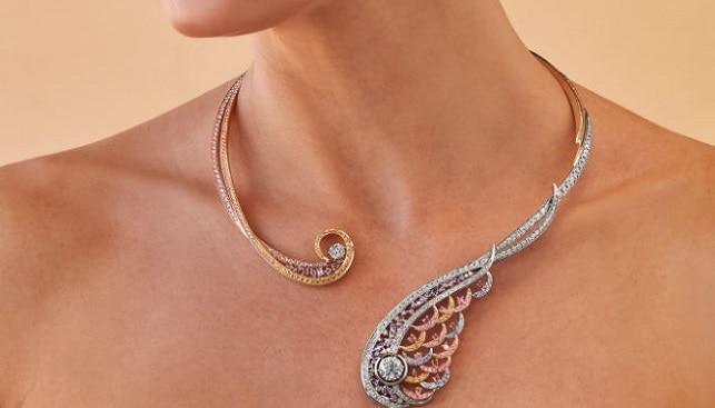 Argyle Dreaming diamond necklace
