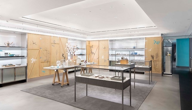 TIFFANY UNVEILS ITS LARGEST STORE IN ASIA - Israeli Diamond Industry