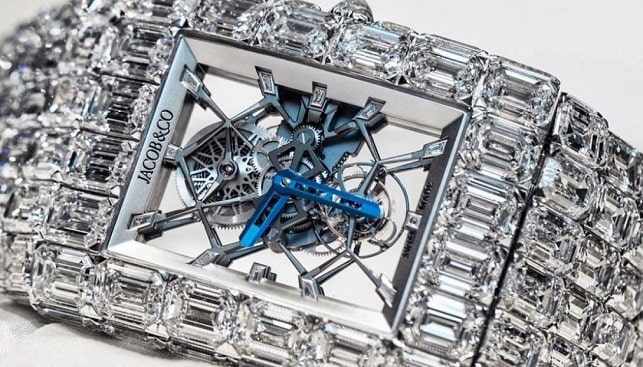 Billionaire Floyd Mayweather Flaunts New Diamond Watch Added to