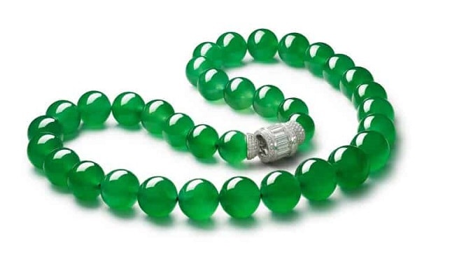 jadeite bead diamond necklace