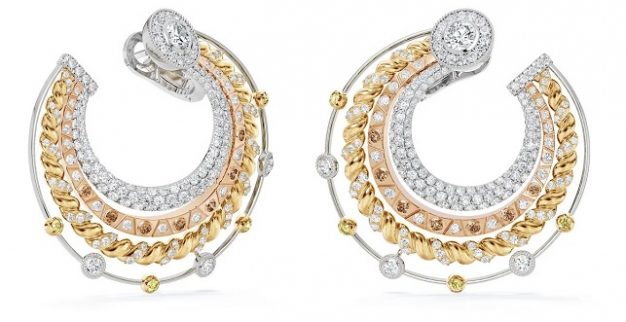 5 Stunning Diamond Jewelry Looks From Paris Couture Week 2023