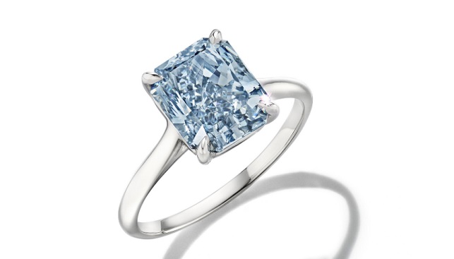 blue diamond ring christies