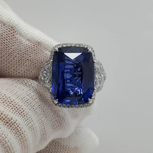Eliyahu Mishaely gemstone ring