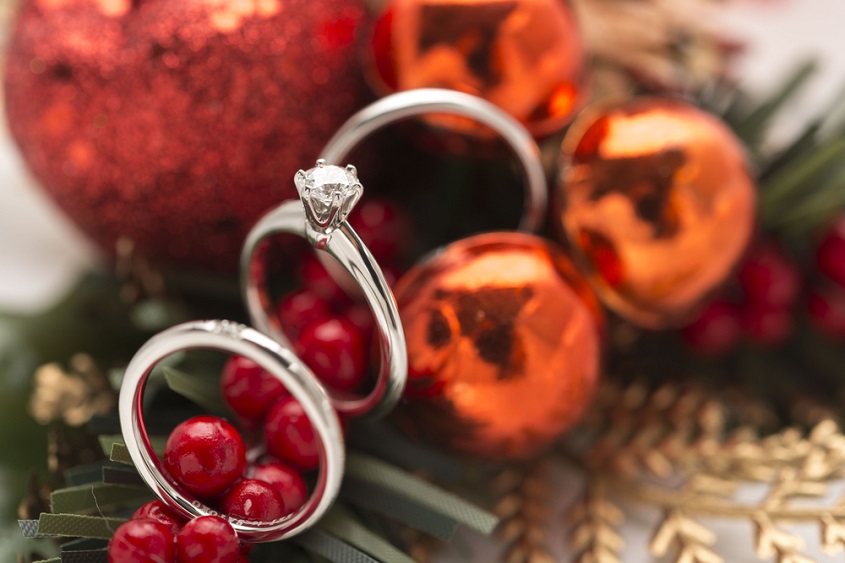 Diamond Ring in the Holiday Season